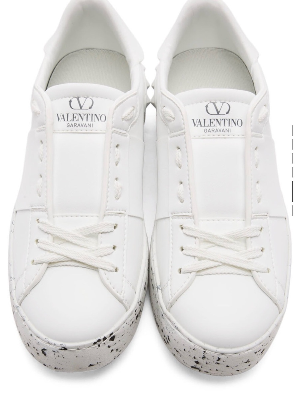 VALENTINO GARAVANI 💚🤍